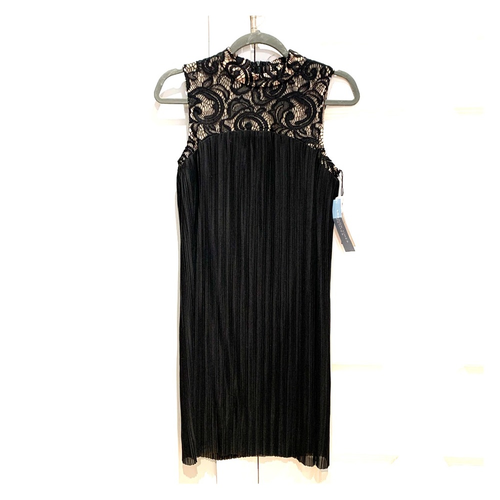 NWT- London Times sleeveless Black Dress size 6